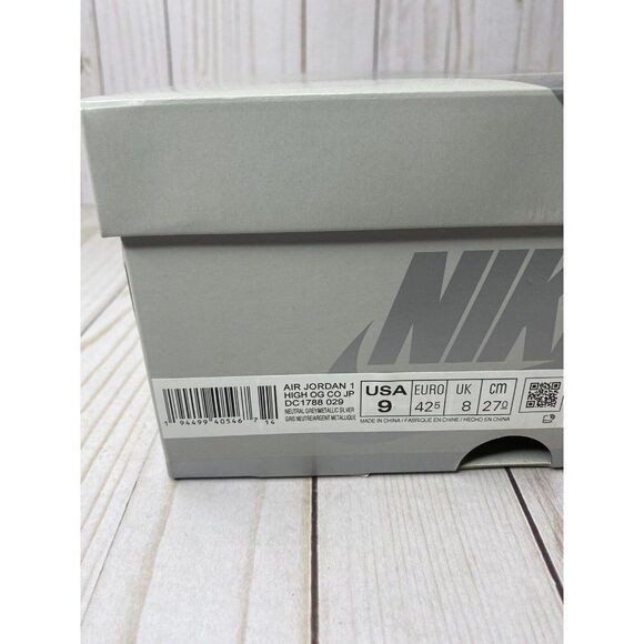 Nike Air Jordan 1 Retro High OG CO .JP Tokyo Mens Size 9 Grey Silver DC1788-029 - Picture 10 of 10